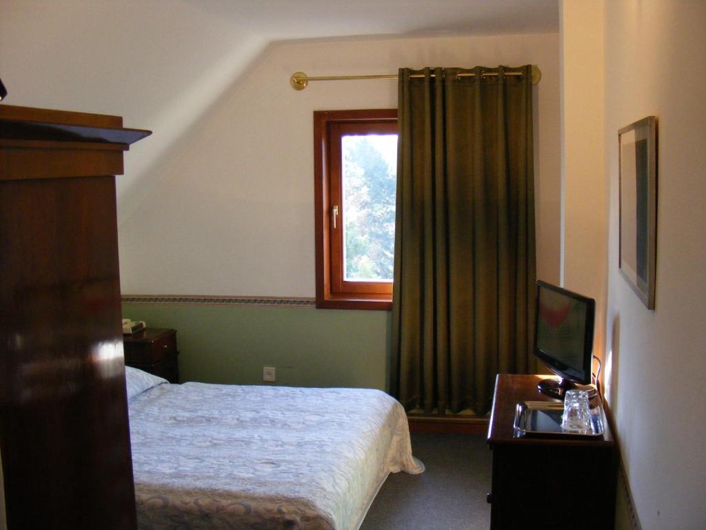 Nr 100 Szentendre Hotel Panzio Szolgaltatasok Rom bilde