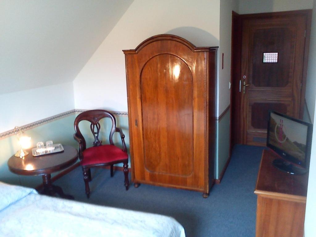 Nr 100 Szentendre Hotel Panzio Szolgaltatasok Rom bilde